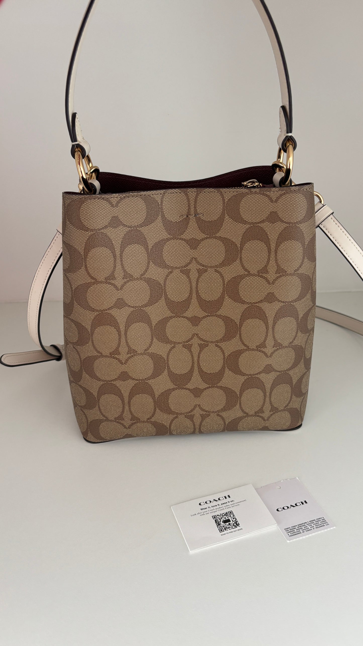 Cartera/Crossbody Coach