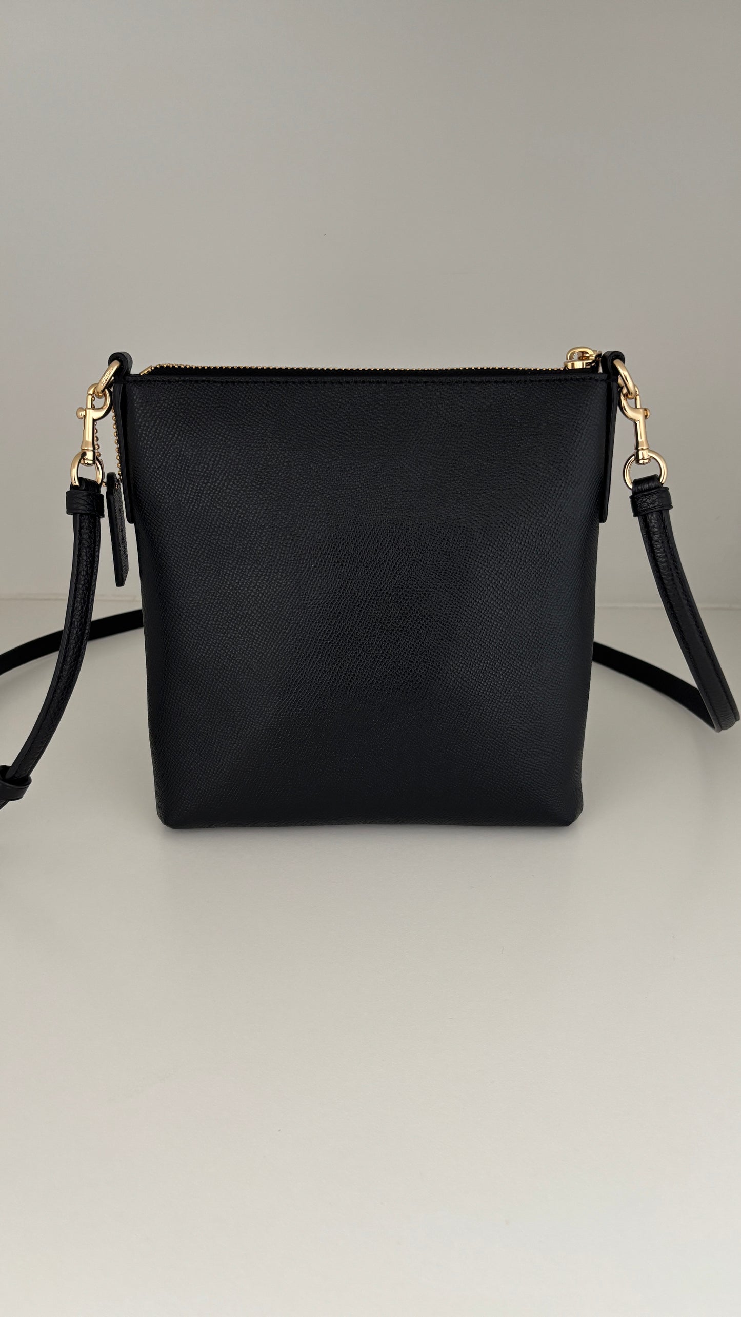 Crossbody Coach