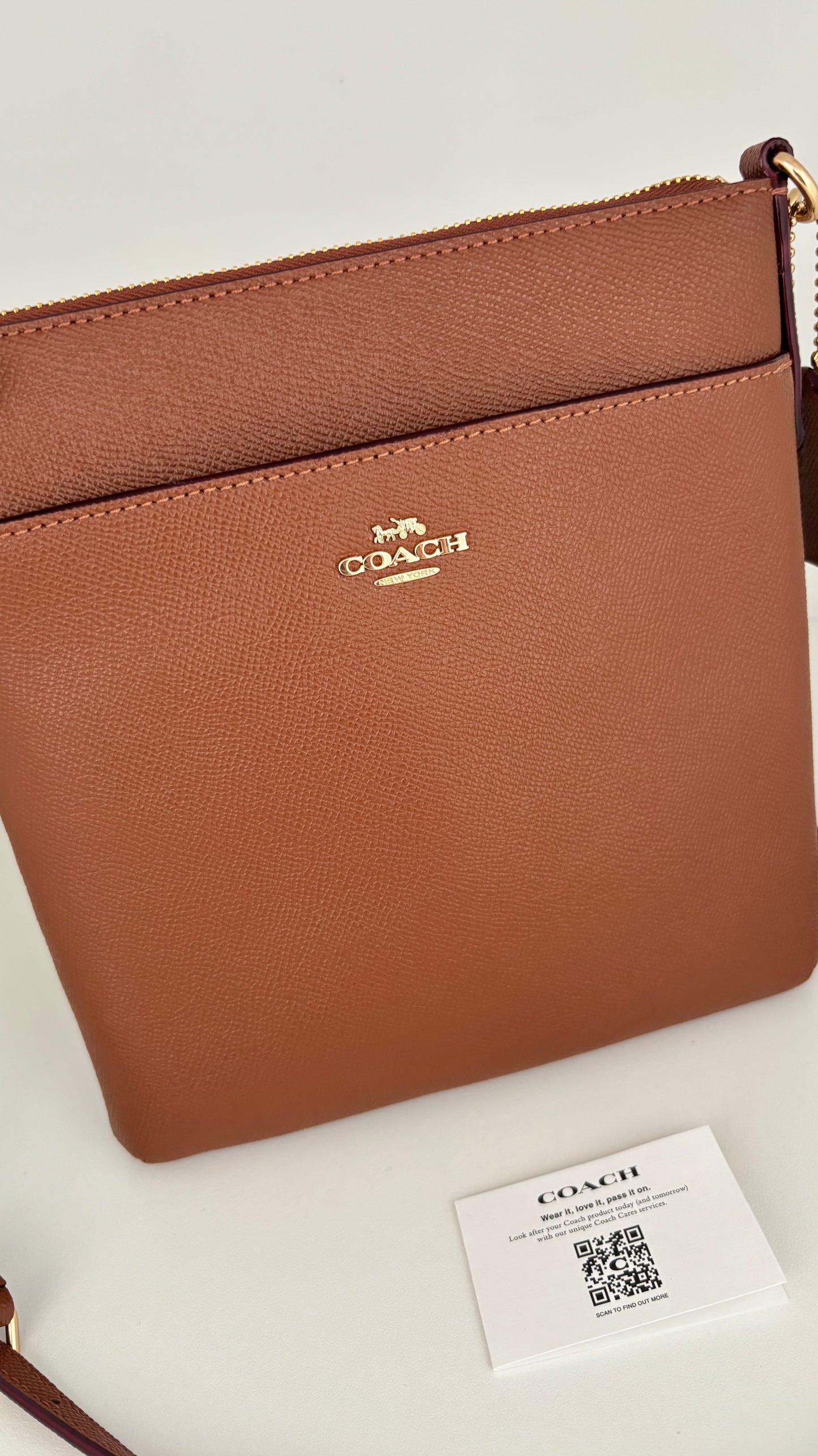 Crossbody Coach