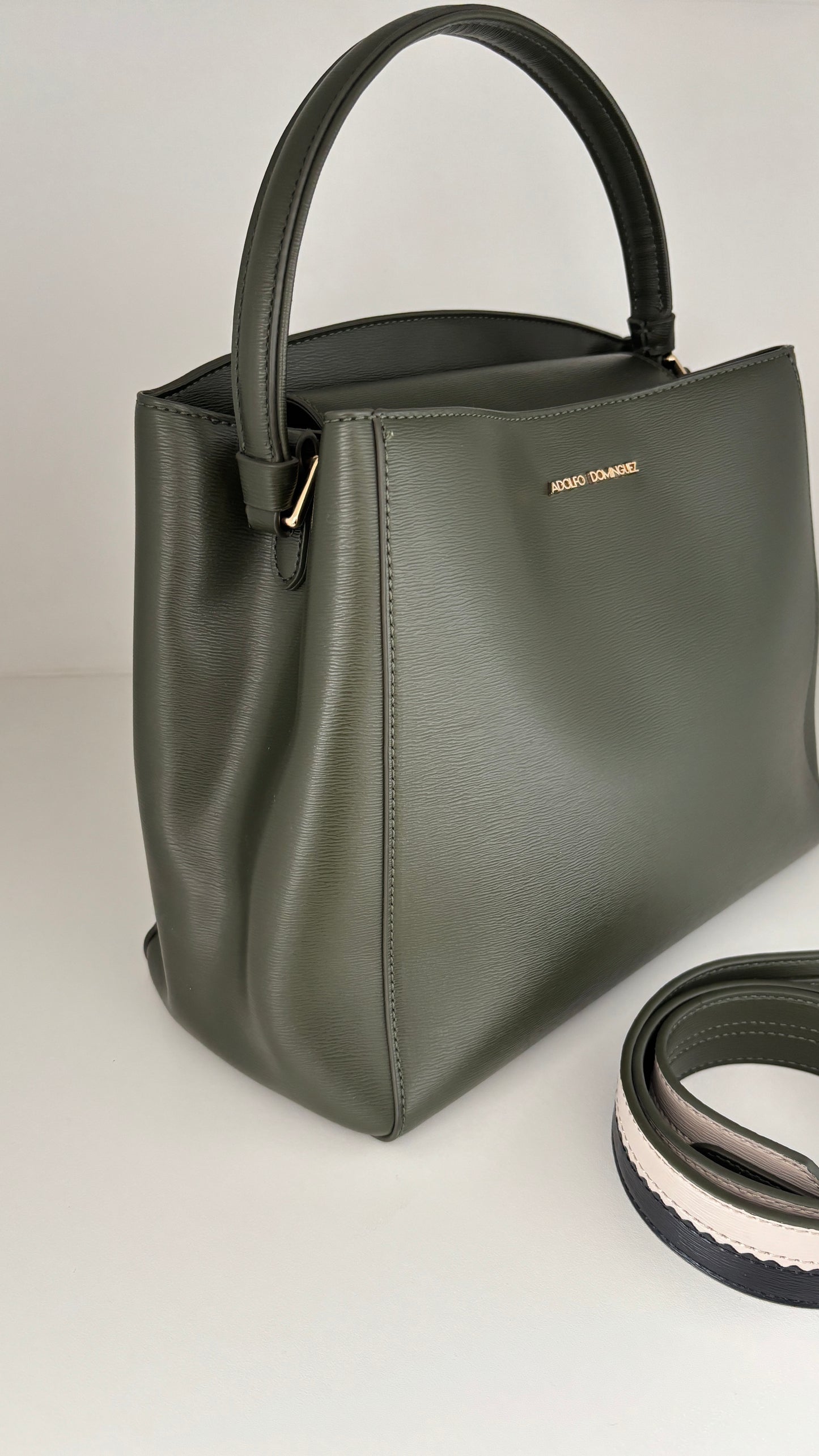Cartera/Crossbody Adolfo Dominguez