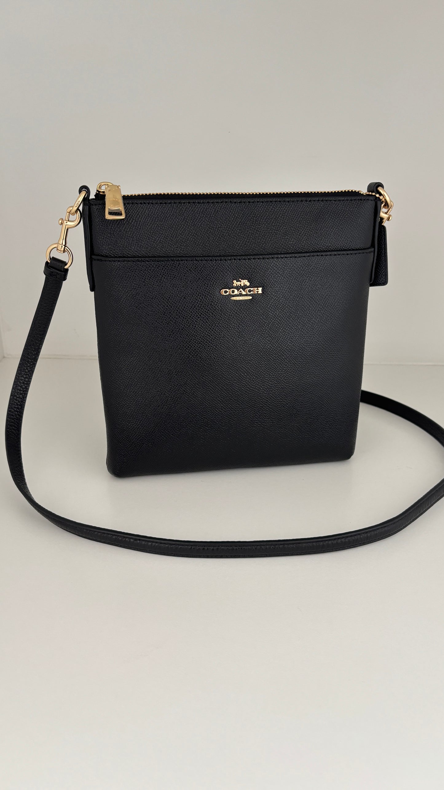 Crossbody Coach