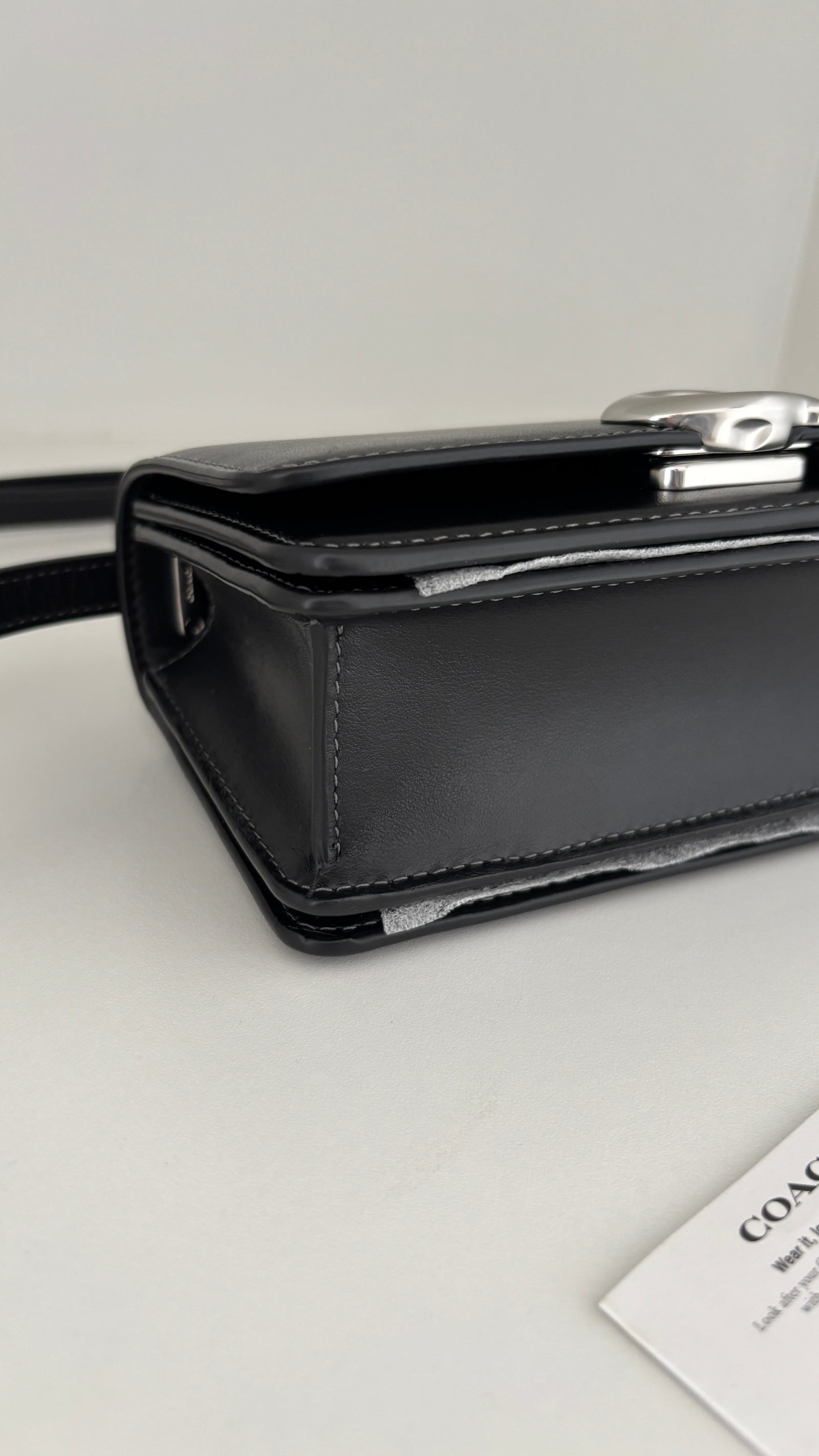 Cartera/Crossbody Coach