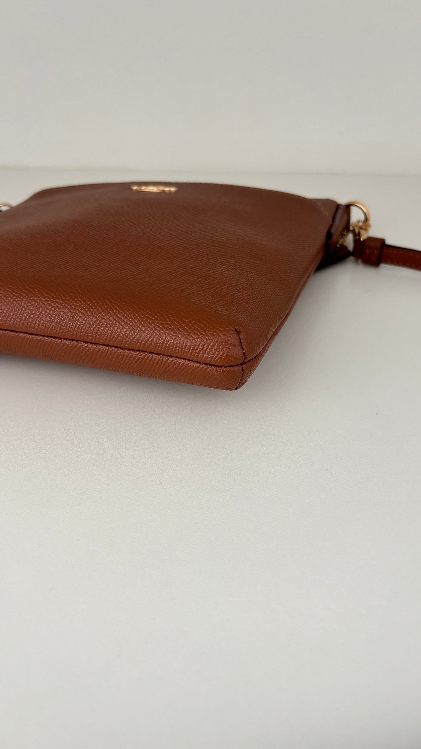 Crossbody Coach