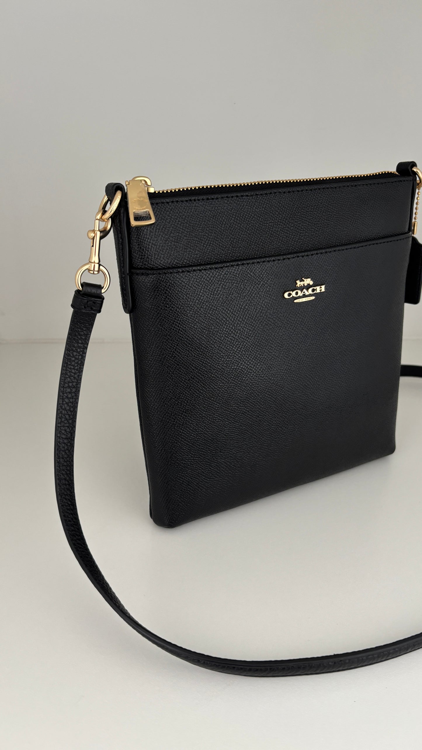 Crossbody Coach