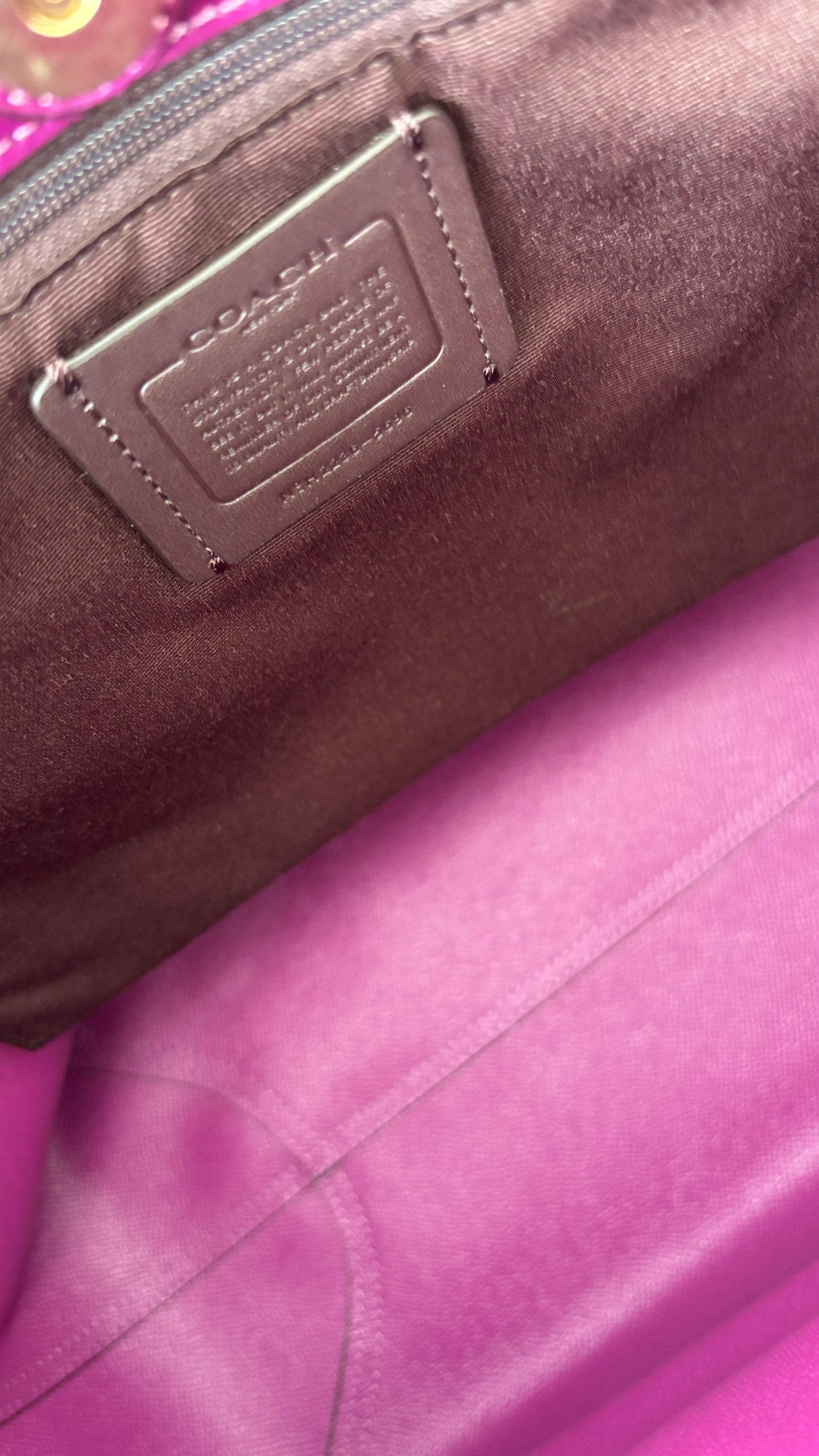 Tote Coach