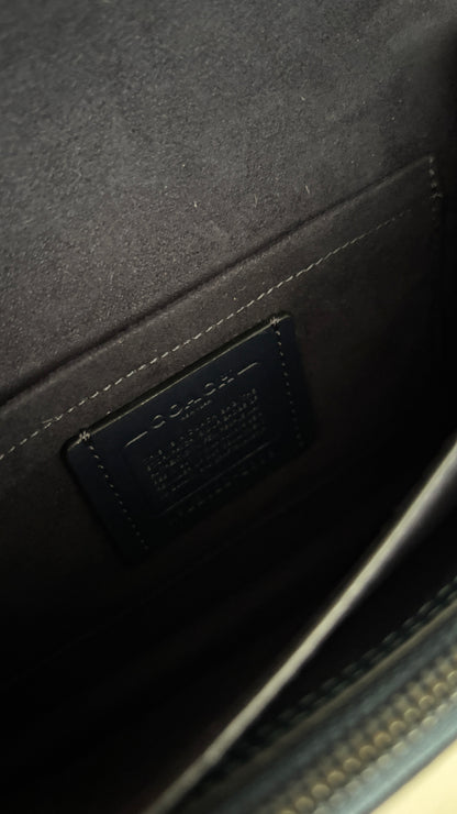 Cartera/Crossbody Coach