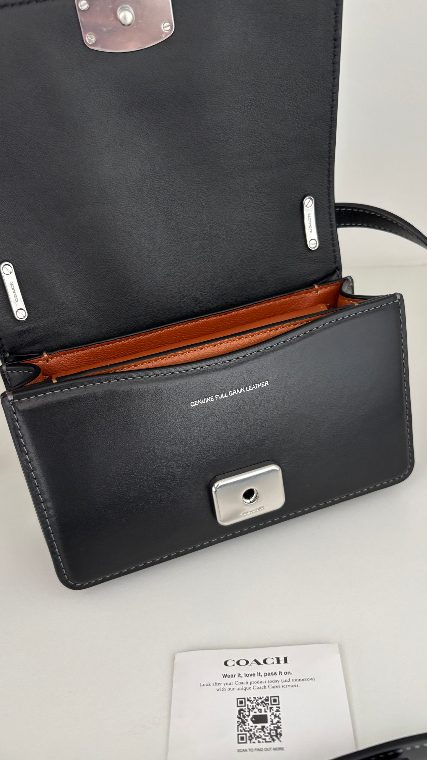 Cartera/Crossbody Coach