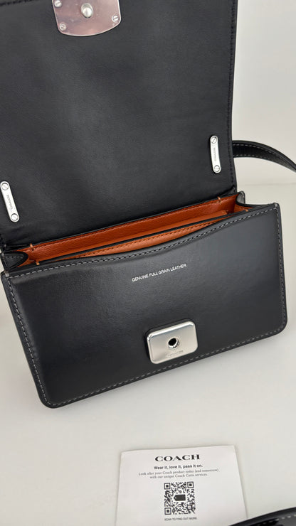 Cartera/Crossbody Coach