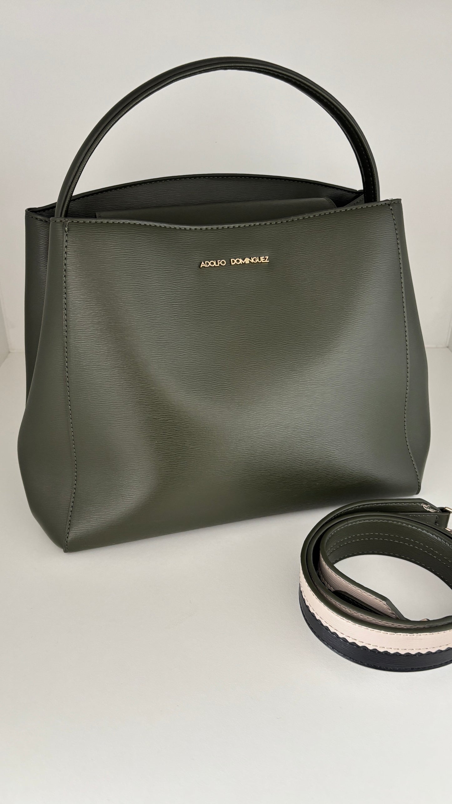 Cartera/Crossbody Adolfo Dominguez