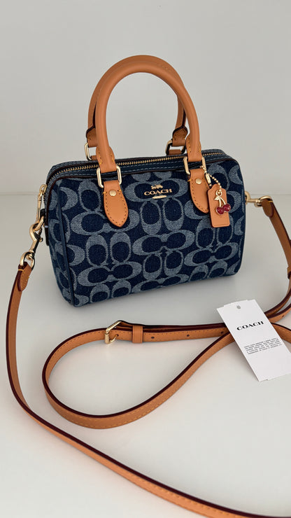 Cartera/Crossbody Coach