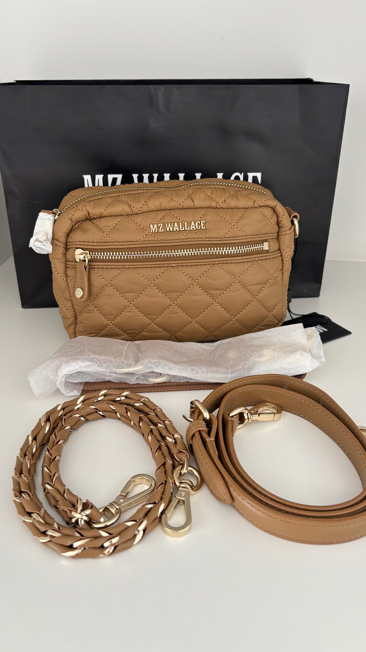 Cartera/Crossbody MZ Wallace