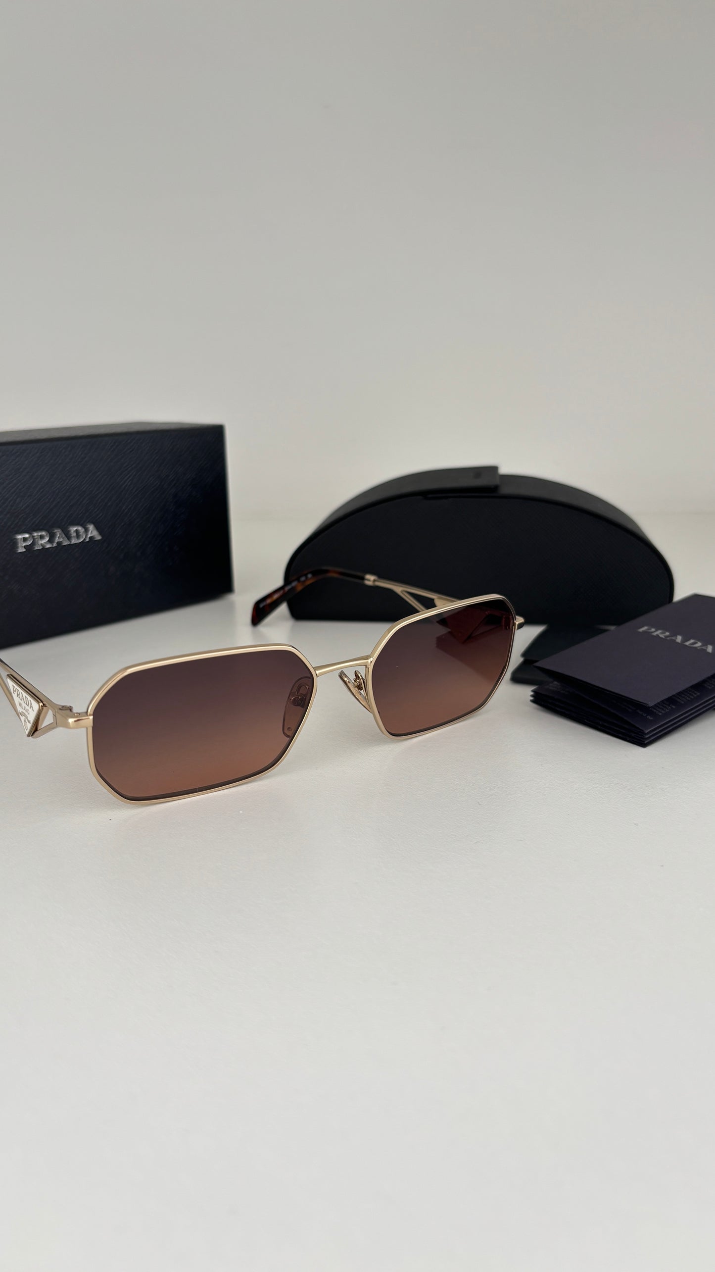 Lentes de Sol Prada